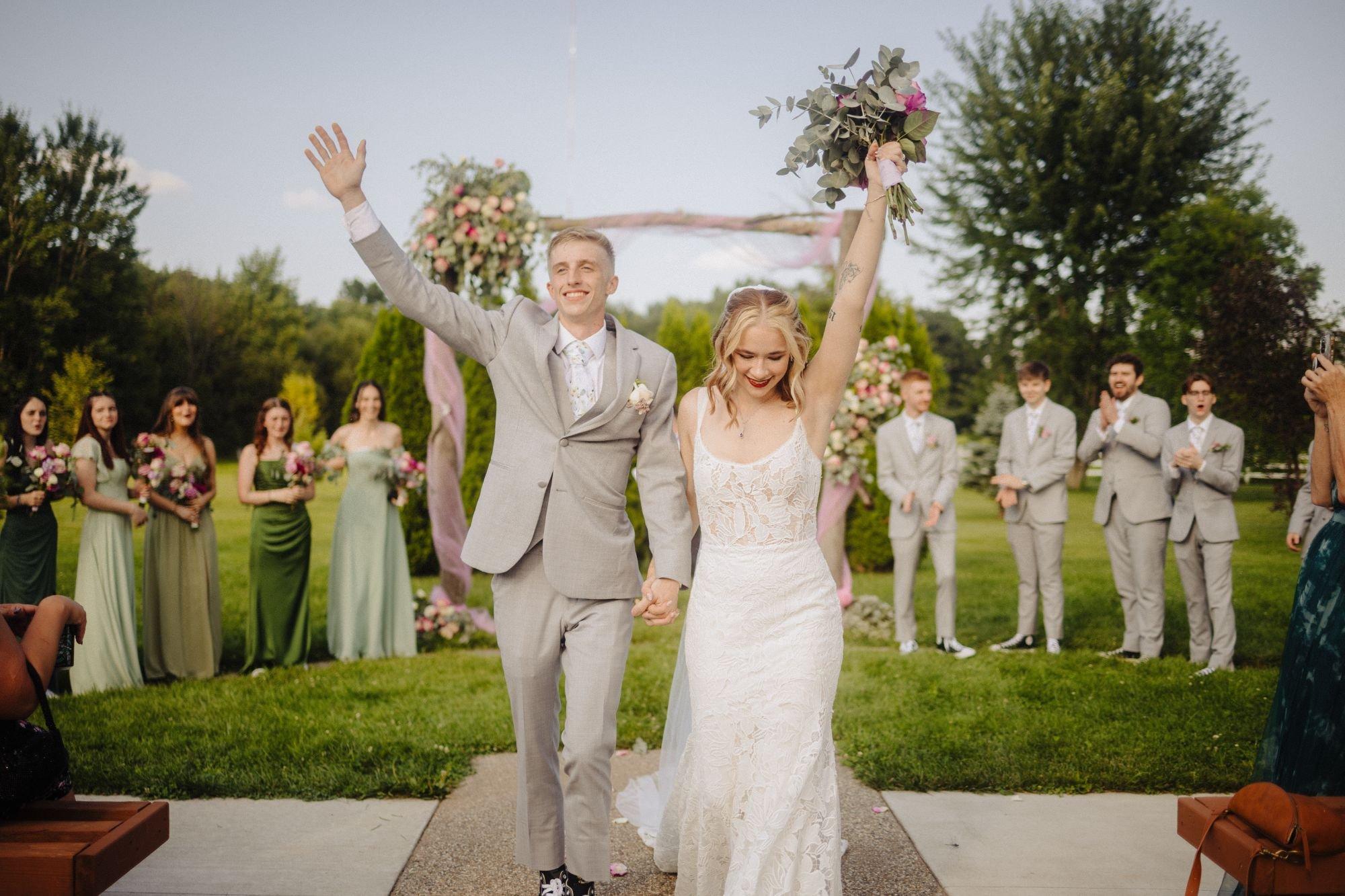 carousel-hero-element image-0