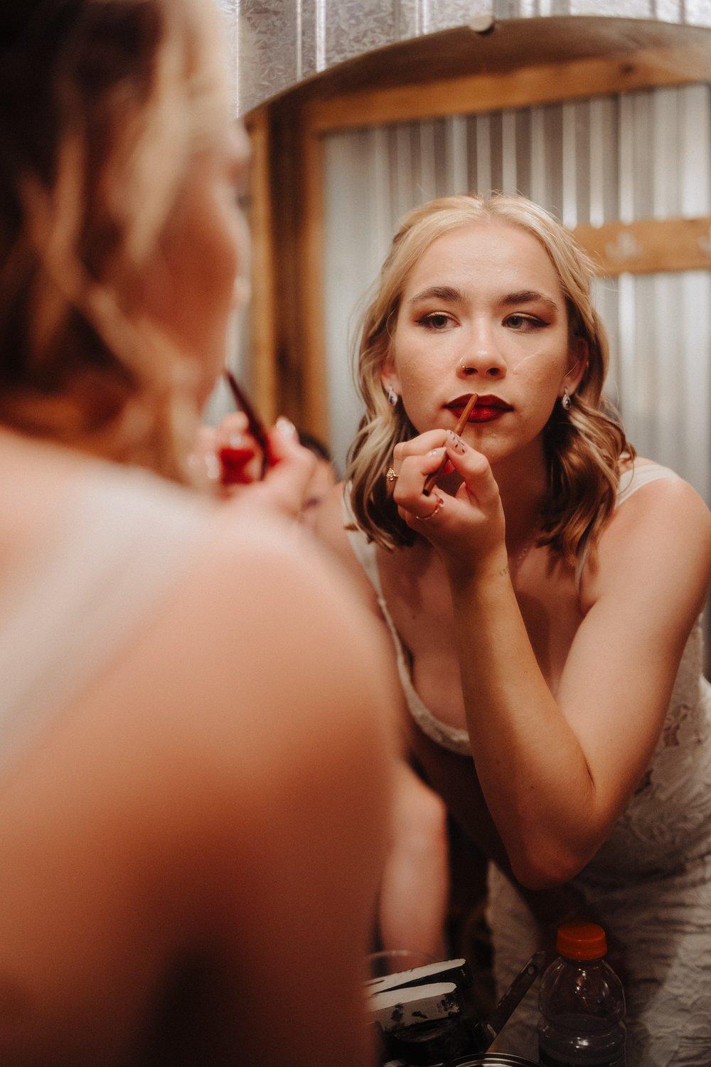 carousel-hero-element image-0